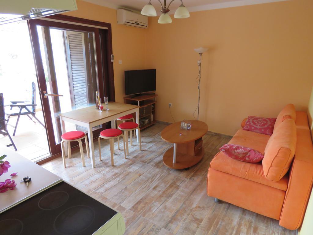 City Center Apartments Novalja Exterior photo